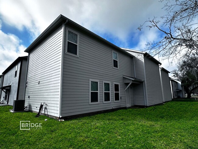 442 Huisache St in Lake Jackson, TX - Building Photo - Building Photo