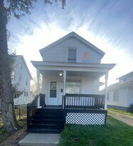 116 S Hamilton St in Ypsilanti, MI - Building Photo