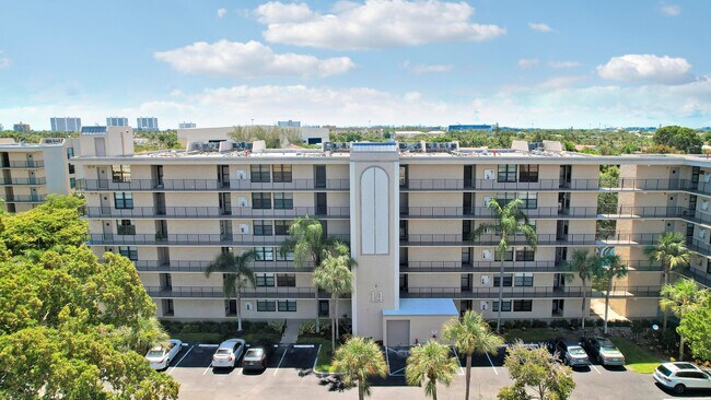 property at 14 Royal Palm Way