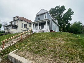 542 S 29th St in Omaha, NE - Building Photo