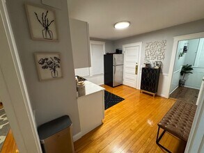 42 Raddin Grove Ave in Lynn, MA - Building Photo - Building Photo
