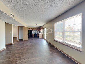 2278 Layton Park Dr in Indianapolis, IN - Building Photo - Building Photo