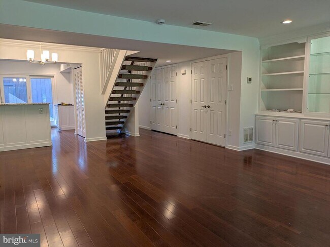 5 Eden Roc in New Hope, PA - Building Photo - Building Photo