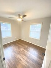 721 W 14th St in Cedar Falls, IA - Building Photo - Building Photo