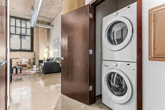 301 N 7th Ave in Minneapolis, MN - Building Photo - Building Photo