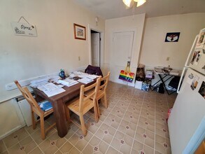 24 Brock St, Unit 3 in Boston, MA - Building Photo - Building Photo