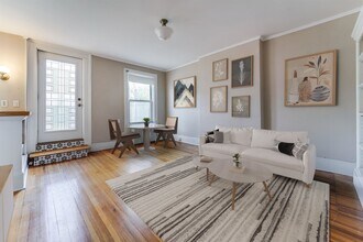 715 Bloomfield St in Hoboken, NJ - Building Photo - Building Photo