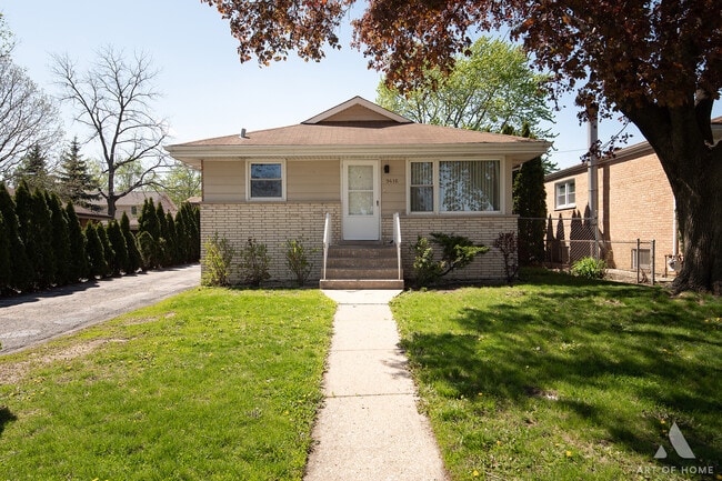 9416 80th Ct in Hickory Hills, IL - Building Photo - Building Photo