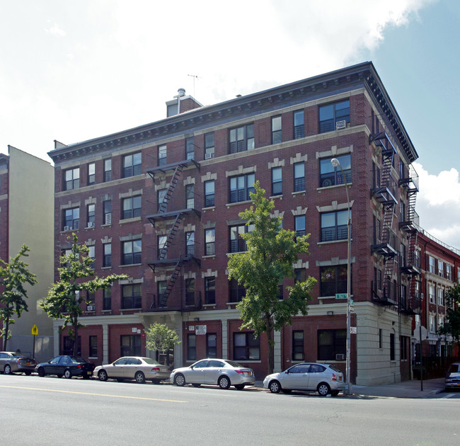 950 Kelly St in Bronx, NY - Building Photo - Building Photo