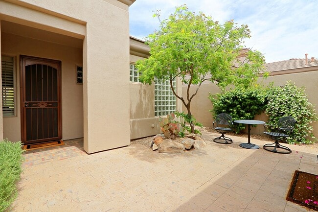 6960 E Whispering Mesquite Trail in Scottsdale, AZ - Foto de edificio - Building Photo