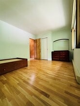 39 Elizabeth Way in Kiamesha Lake, NY - Building Photo - Building Photo