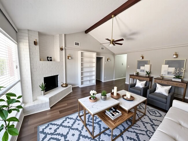 22318 Meadowgate Dr in Spring, TX - Foto de edificio - Building Photo