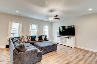 5759 Orchardgrass Rd in Leland, NC - Building Photo - Building Photo