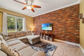 2772 Eagle Rock Cir in West Palm Beach, FL - Building Photo - Building Photo