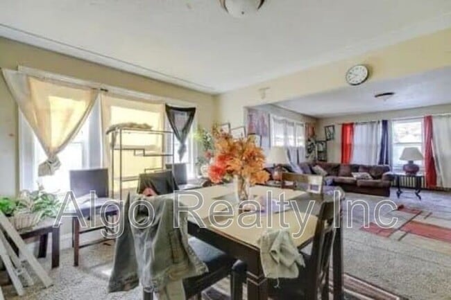 property at 2646 Dupont Ave N