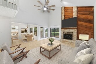 30 Par View Dr in Wimberley, TX - Building Photo - Building Photo