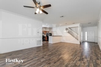 209 Magical Way in Kissimmee, FL - Foto de edificio - Building Photo