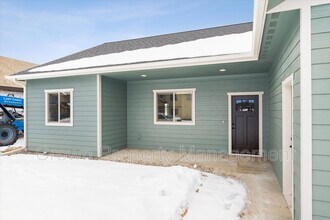 4046 Snowberry Ave in Kalispell, MT - Building Photo - Building Photo
