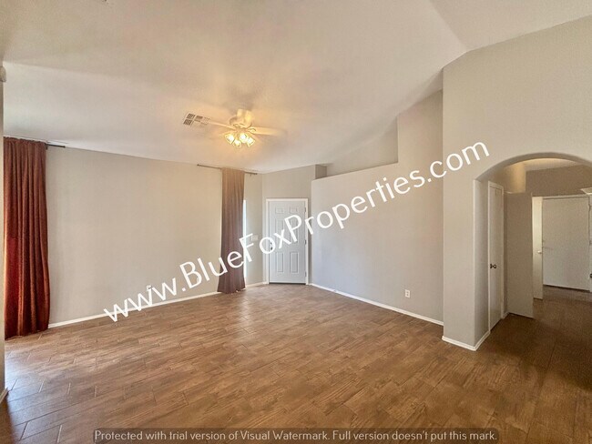 15073 S Harry Truman Pl in Sahuarita, AZ - Building Photo - Building Photo