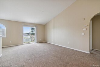 22009 Fairlane Blvd in Woodhaven, MI - Building Photo - Building Photo
