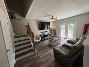 7640 Katherine Dr in Denver, NC - Building Photo - Building Photo