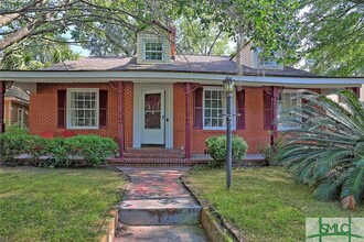 526 Durant Ave in Savannah, GA - Foto de edificio - Building Photo