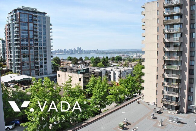120 16th St W in North Vancouver, BC - Building Photo - Building Photo