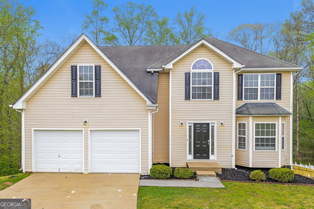 257 Edison Dr in Stockbridge, GA - Foto de edificio