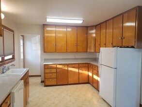 3002 Hope Rd in Cottage Grove, WI - Building Photo - Building Photo