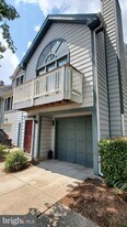 9327 Palmer Pl in Laurel, MD - Building Photo