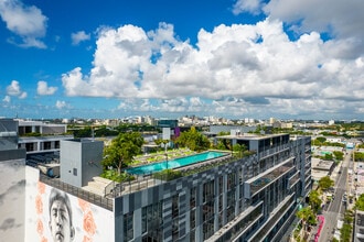 Wynwood 25 in Miami, FL - Foto de edificio - Building Photo