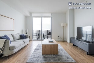 1501 SW 37th Ave in Miami, FL - Building Photo