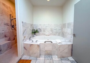 1999 W Canyon View Dr in Saint George, UT - Building Photo - Building Photo