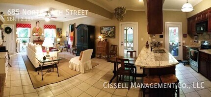 685 N 14th St in Oxford, MS - Building Photo - Building Photo