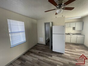 307 SW 19th St in Lawton, OK - Building Photo - Building Photo