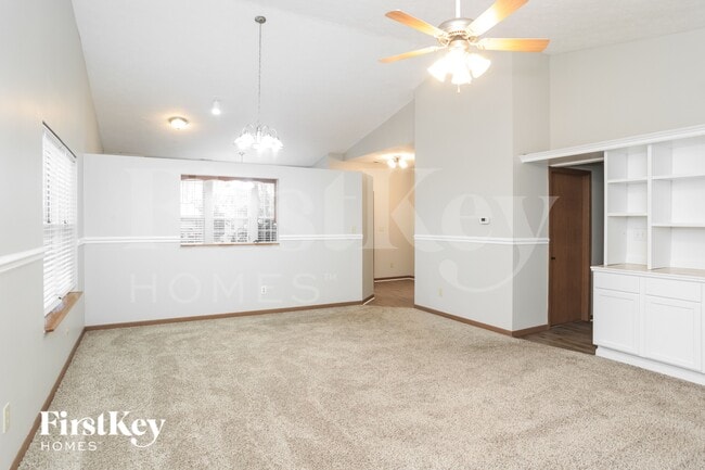 540 Buffalo Run Dr in Indianapolis, IN - Building Photo - Building Photo