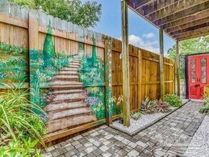510 W Gregory St in Pensacola, FL - Building Photo - Building Photo