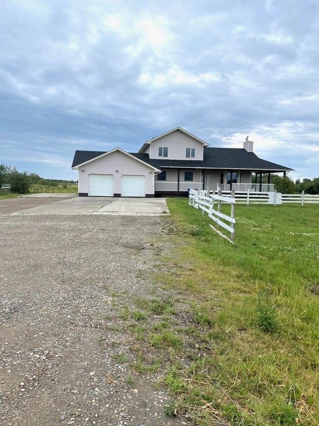 property at 10763-10786 86 St