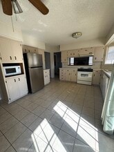 2412 Asbury St in Brownwood, TX - Building Photo - Building Photo