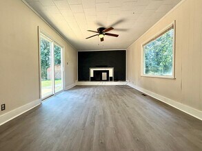 3619 C-View St in Durham, NC - Building Photo - Building Photo