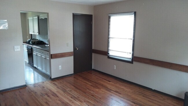 property at 1224 Frye Ave