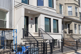 289 Webster Ave in Jersey City, NJ - Building Photo - Building Photo