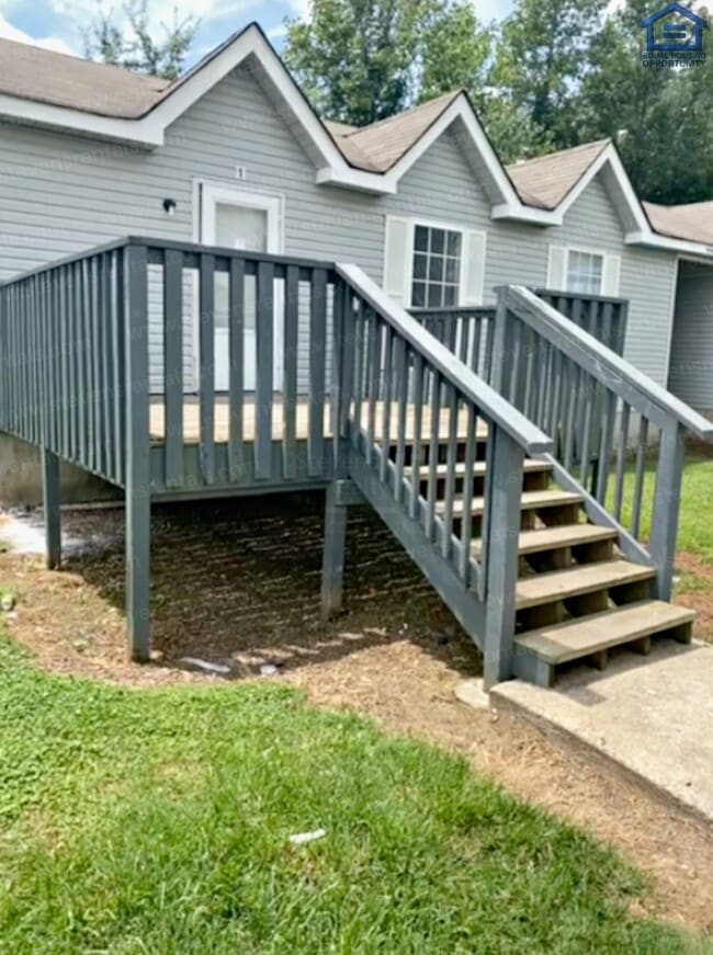 166 Dogwood Pointe Dr