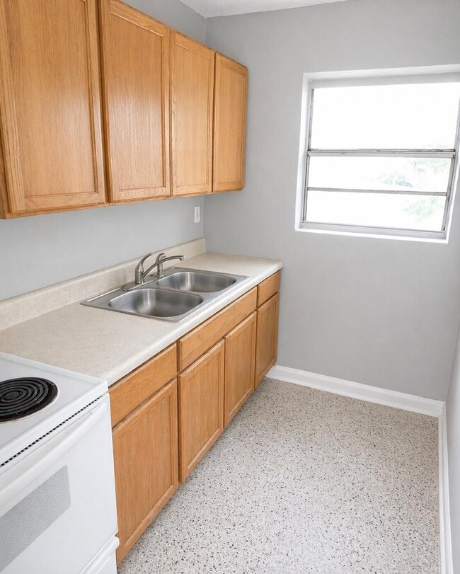 413 N Sapodilla Ave in West Palm Beach, FL - Building Photo - Building Photo