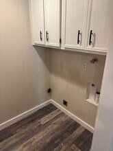 754 Edgemont Way in Springfield, OR - Building Photo - Building Photo