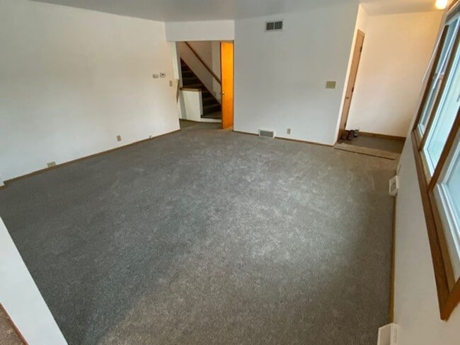10301-10303 W Fisher Pkwy in Wauwatosa, WI - Building Photo - Building Photo