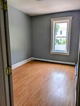 231 Bayview Ave, Unit 1 in Jersey City, NJ - Building Photo - Building Photo