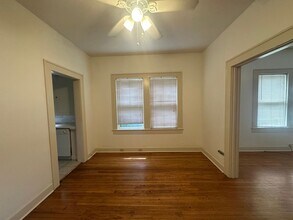 705 Graham Pl in Austin, TX - Foto de edificio - Building Photo