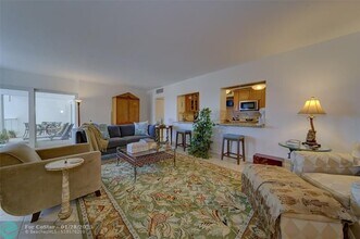 111 N Pompano Beach Blvd in Pompano Beach, FL - Building Photo - Building Photo