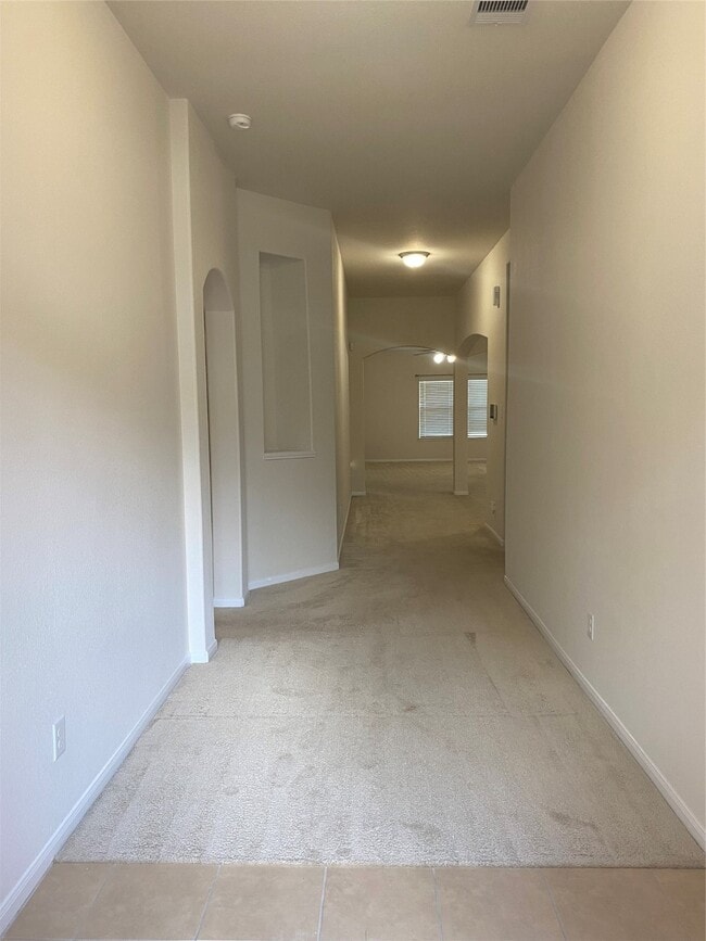 6534 Capridge Dr in Houston, TX - Building Photo - Building Photo